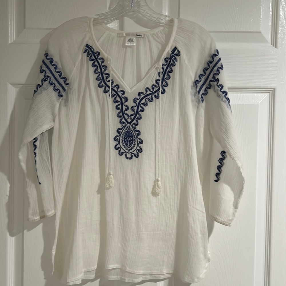 Ellison blouse size women’s large